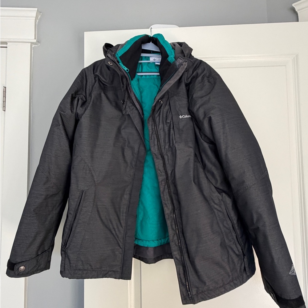 Columbia Black Jacket with Green Interior